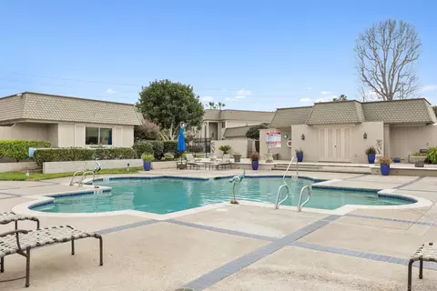 Exterior - 3003 Orleans E, San Diego, CA 92110 photo 5 of 5