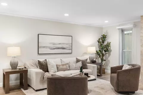 Living - 3003 Orleans E, San Diego, CA 92110 photo 2 of 3