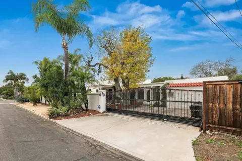 Exterior - 4363 Harvard Ave, La Mesa, CA 91942 photo 11 of 13