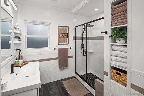 Bath - 4363 Harvard Ave, La Mesa, CA 91942 photo 1 of 1