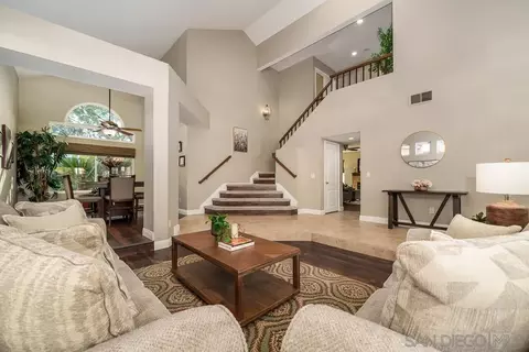 1831 Olympus Loop Dr, Vista, CA 92081 photo 9