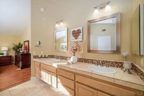 1831 Olympus Loop Dr, Vista, CA 92081 photo 39