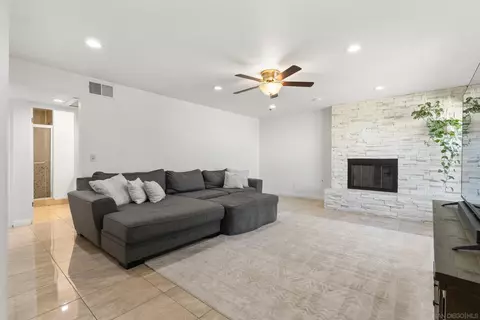 1244 E Madison Ave #C, El Cajon, CA 92021