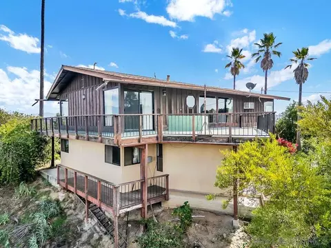 30311 Circle R Ln, Valley Center, CA 92082