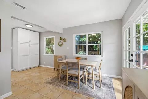 Dining - 135 E 10th, Escondido, CA 92025 photo 1 of 3