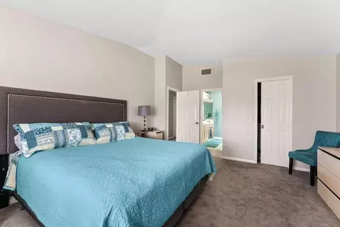 Bedroom - 7303 Eads Ave, La Jolla, CA 92037 photo 2 of 3