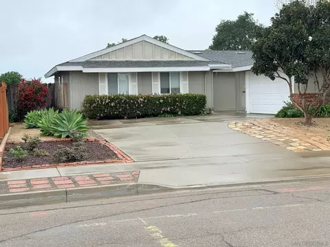 3062 Governor Dr, San Diego, CA 92122