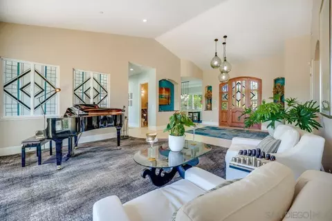 Living - 2860 Via Rancheros Way, Fallbrook, CA 92028 photo 1 of 3
