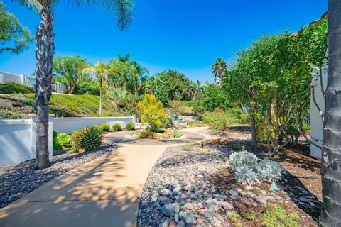 Exterior - 2860 Via Rancheros Way, Fallbrook, CA 92028 photo 26 of 29