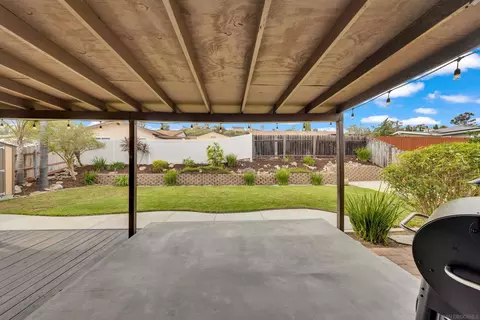 Exterior - 13622 Utopia Rd, Poway, CA 92064 photo 3 of 11