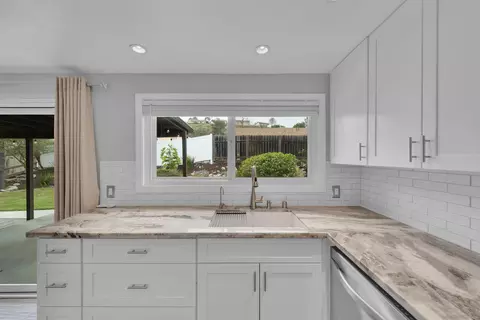 Kitchen - 13622 Utopia Rd, Poway, CA 92064 photo 2 of 2