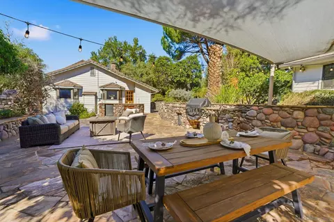 Exterior - 432 Arnold Way, Alpine, CA 91901 photo 6 of 19