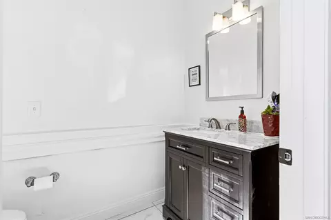 Bath - 16483 Highway 67, Ramona, CA 92065 photo 1 of 6