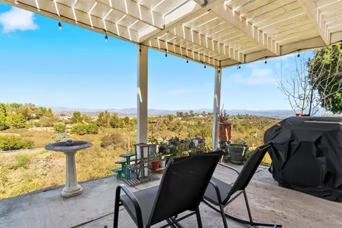 Exterior - 16483 Highway 67, Ramona, CA 92065 photo 10 of 24