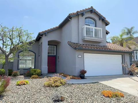 789 Pebble Bch, San Marcos, CA 92069