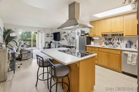 4444 W Point Loma Blvd #25, San Diego, CA 92107