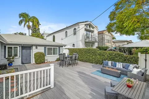 Exterior - 264 A Ave, Coronado, CA 92118 photo 2 of 10