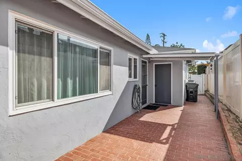 Exterior - 264 A Ave, Coronado, CA 92118 photo 9 of 10