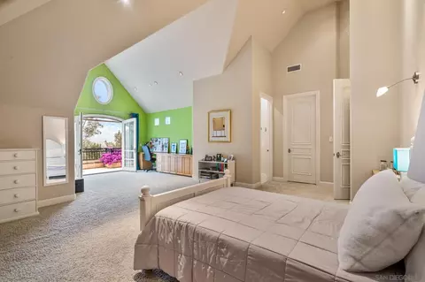 Bedroom - 14380 Ciera Ct, Poway, CA 92064 photo 4 of 4