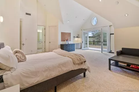 Bedroom - 14380 Ciera Ct, Poway, CA 92064 photo 2 of 4