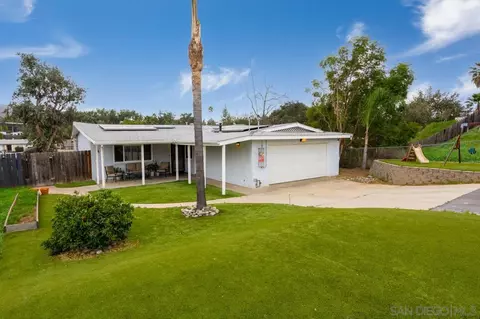 13403 Bubbling Ln, Lakeside, CA 92040