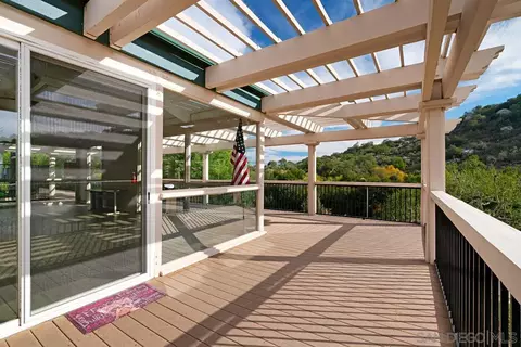 Exterior - 10689 Laurel Path, Escondido, CA 92026 photo 16 of 17
