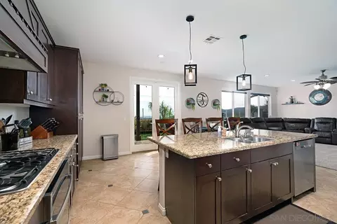 Kitchen - 10689 Laurel Path, Escondido, CA 92026 photo 2 of 2