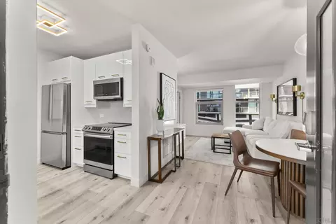 425 W Beech St #508, San Diego, CA 92101