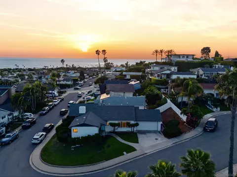 934 Candlelight Pl, La Jolla, CA 92037