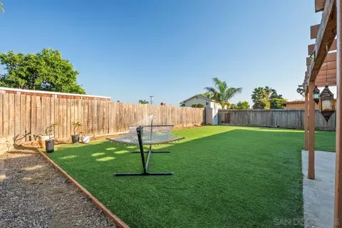 Exterior - 436 W Redondo Way, Oceanside, CA 92057 photo 4 of 4