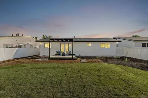 Exterior - 13442 Mountainside Dr, Poway, CA 92064 photo 2 of 5