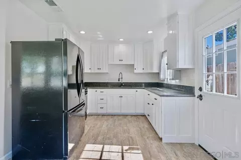8217 Sunset Rd, Lakeside, CA 92040 photo 9