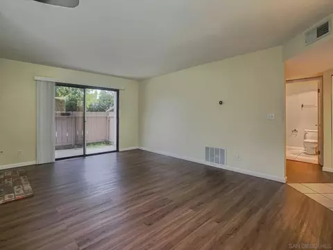 Living - 2962 Alanwood Ct, Spring Valley, CA 91978 photo 6 of 8