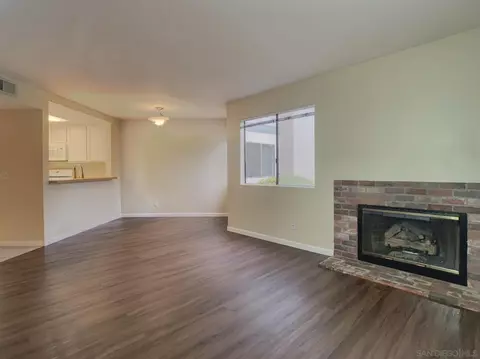 Living - 2962 Alanwood Ct, Spring Valley, CA 91978 photo 5 of 8