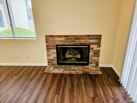Living - 2962 Alanwood Ct, Spring Valley, CA 91978 photo 3 of 8