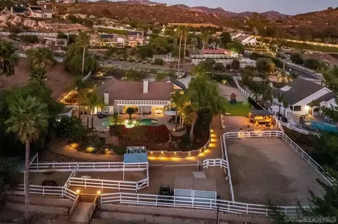 View/Area - 14298 Ipava Dr, Poway, CA 92064 photo 1 of 2