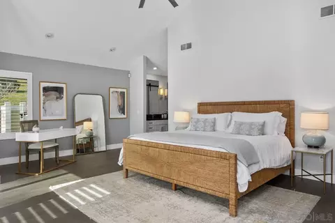 Bedroom - 14298 Ipava Dr, Poway, CA 92064 photo 1 of 3