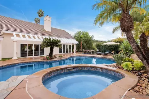 Exterior - 14298 Ipava Dr, Poway, CA 92064 photo 2 of 8