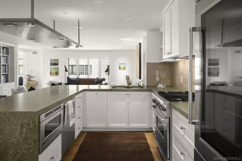 Kitchen - 100 Coast Blvd #305, La Jolla, CA 92037 photo 2 of 3