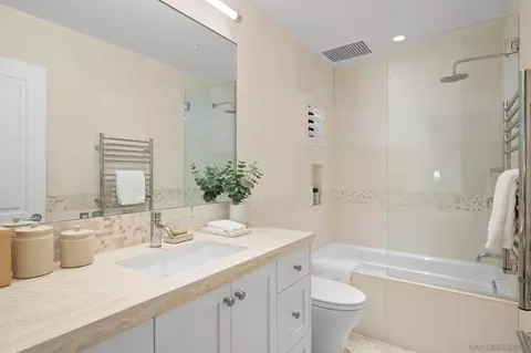 Bath - 100 Coast Blvd #305, La Jolla, CA 92037 photo 2 of 2