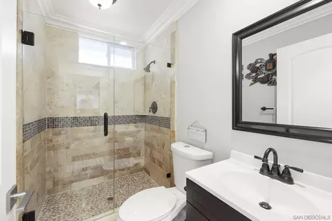 Bath - 1441 E Taylor St, Vista, CA 92084 photo 1 of 3