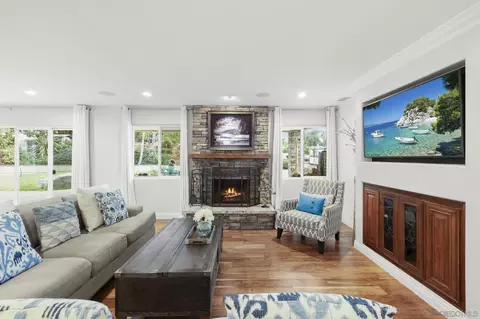 Living - 1441 E Taylor St, Vista, CA 92084 photo 1 of 5