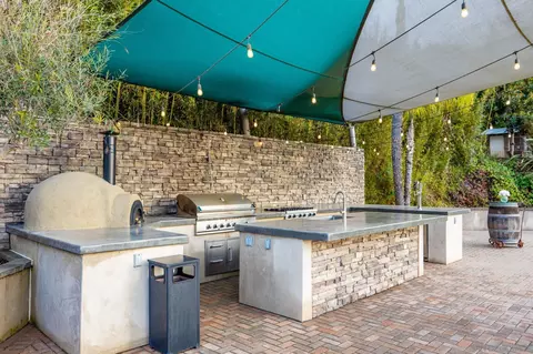 Kitchen - 1441 E Taylor St, Vista, CA 92084 photo 3 of 10