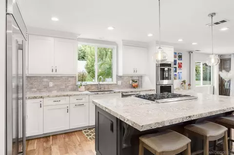 Kitchen - 1441 E Taylor St, Vista, CA 92084 photo 9 of 10