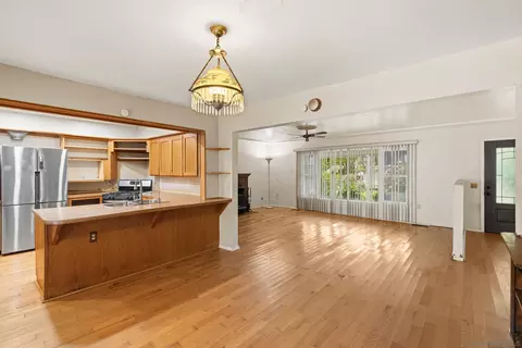 9969 Sierra Madre Rd, Spring Valley, CA 91977 photo 10