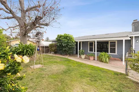 9969 Sierra Madre Rd, Spring Valley, CA 91977 photo 4
