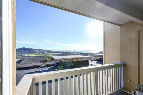 View/Area - 234 Turf View Dr, Solana Beach, CA 92075 photo 4 of 12
