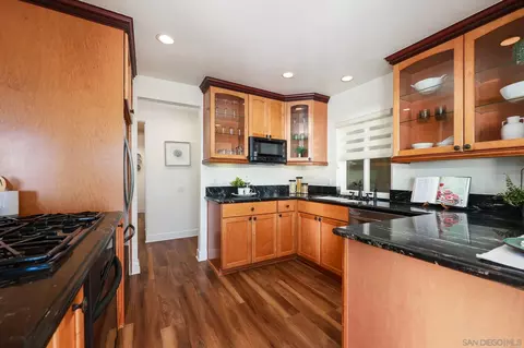 Kitchen - 234 Turf View Dr, Solana Beach, CA 92075 photo 2 of 2