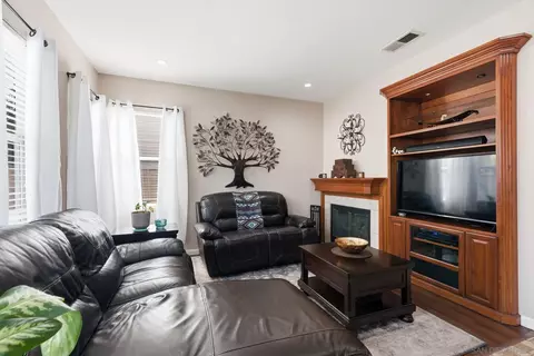 Living - 1349 Thunder Spring Dr, Chula Vista, CA 91915 photo 3 of 3