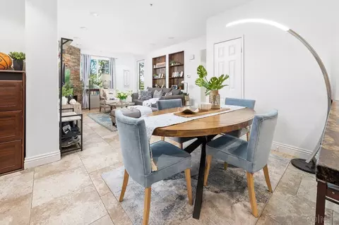 12366 Carmel Country Rd #207, San Diego, CA 92130